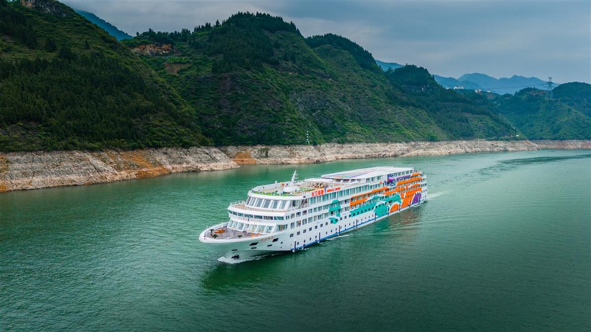 三峡游轮